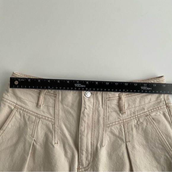 Free People We The Free Mom Jeans Sz 31 Ivory Retro Frayed Hem Pleated High Rise - Picture 8 of 12